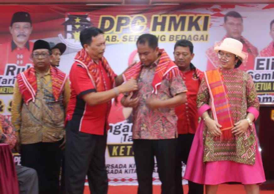 Bupati Sergai Minta HMKI Jadi Perantara Aspirasi Masyarakat, Ajak Sinergi untuk Pembangunan Bupati Sergai Minta HMKI Jadi Perantara Aspirasi Masyarakat, Ajak Sinergi untuk Pembangunan