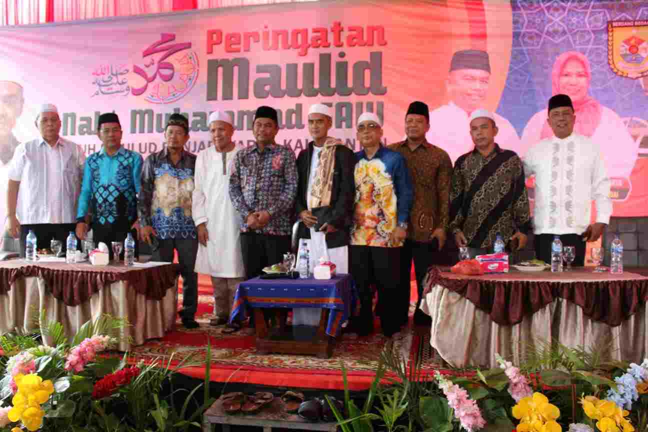 Maulid Banjar di Sergai Bersama Bupati Ustadz KH. Fahruddin Nur Sampaikan Tausiah Spesial Maulid Banjar di Sergai Bersama Bupati Ustadz KH. Fahruddin Nur Sampaikan Tausiah Spesial