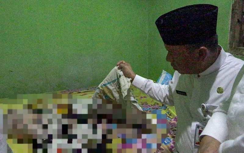 Penyaluran Bantuan Baznas Bazis Jaksel Kepada Balita Penderita Hidrosefalus Penyaluran Bantuan Baznas Bazis Jaksel Kepada Balita Penderita Hidrosefalus