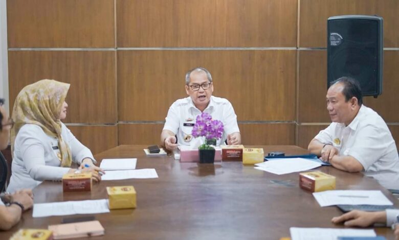 Sekda Tuba Pimpin Rapat Pembahasan HUT ke – 51 Korpri 2023 Sekda Tuba Pimpin Rapat Pembahasan HUT ke – 51 Korpri 2023