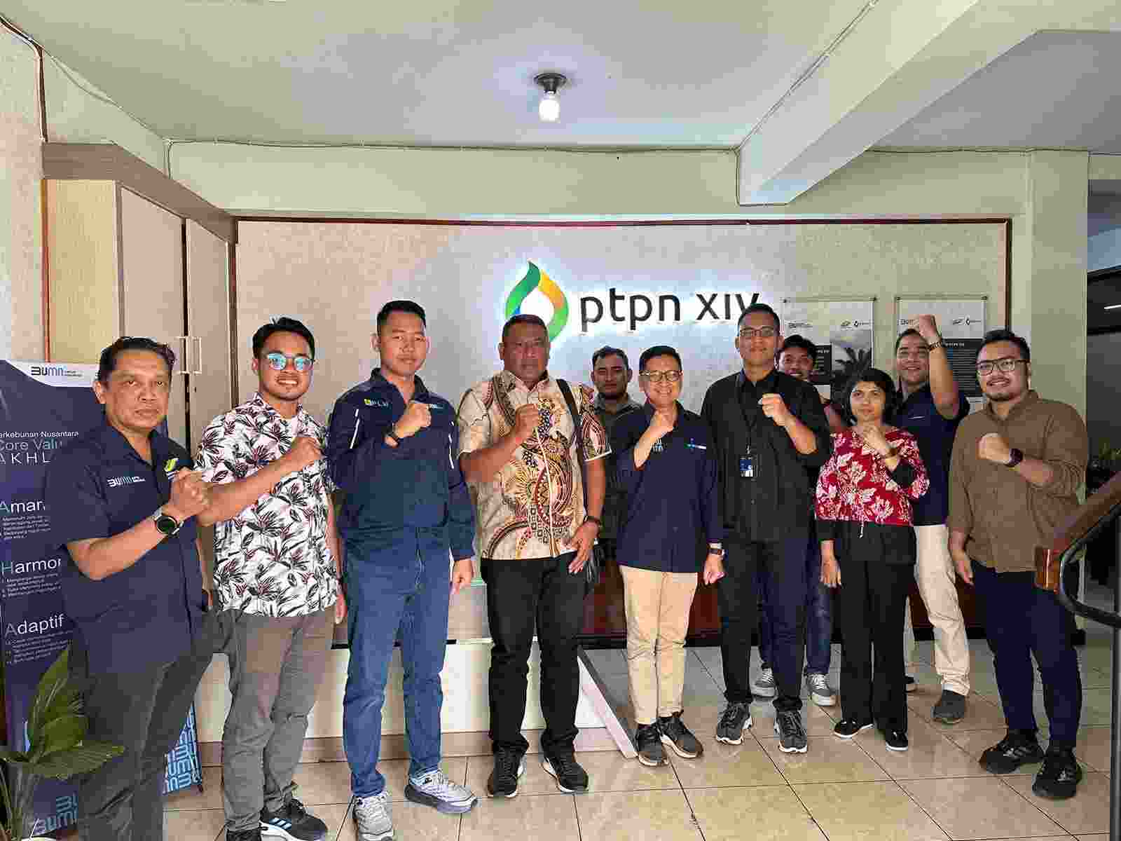 PTPN XIV Kolaborasi bersama PT PLN Wujudkan Pemerataan Listrik di Halmahera Utara dan Maluku Tengah PTPN XIV Kolaborasi bersama PT PLN Wujudkan Pemerataan Listrik di Halmahera Utara dan Maluku Tengah