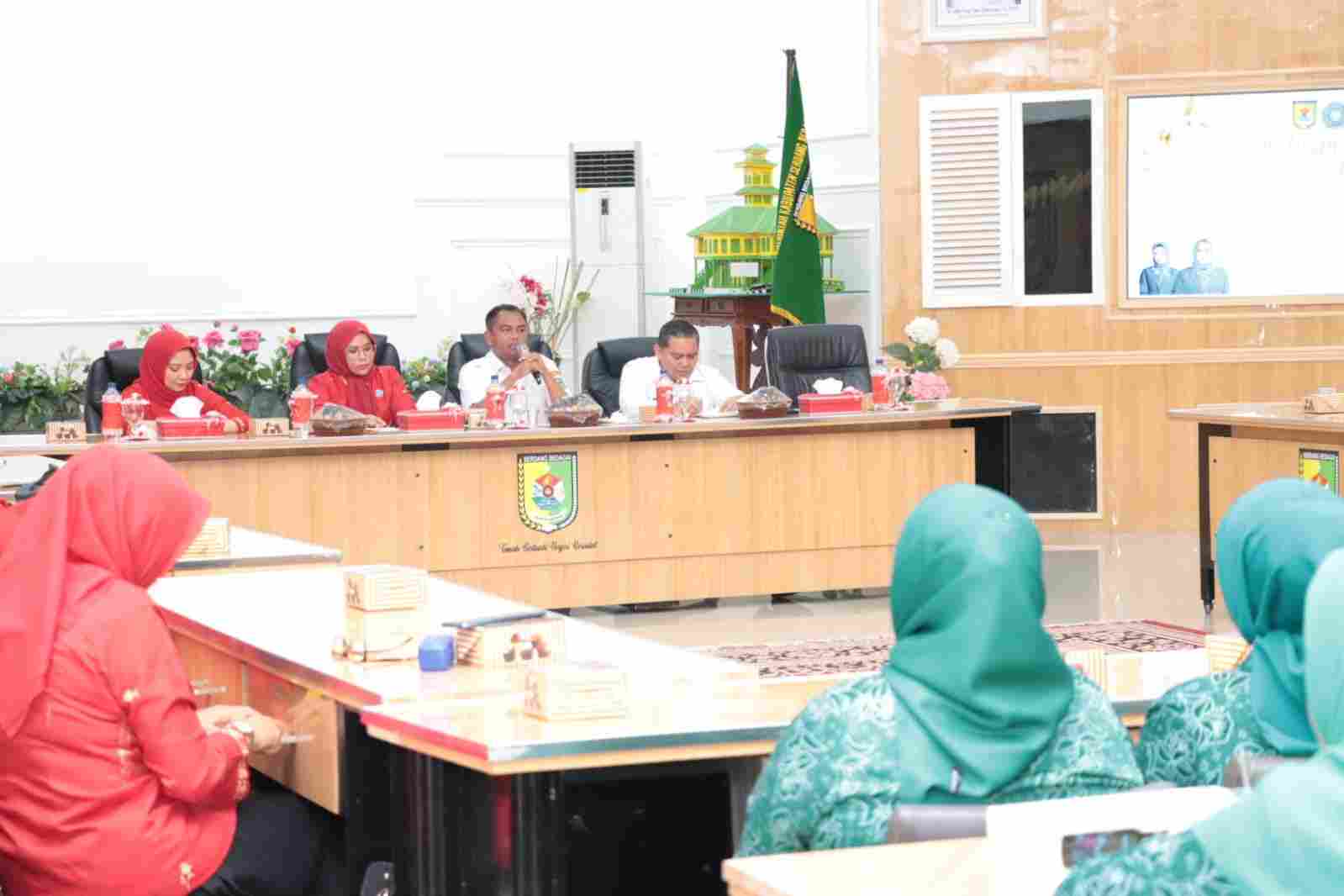 Bupati Sergai Minta Kader PKK Jadi Corong Pemerintah Bupati Sergai Minta Kader PKK Jadi Corong Pemerintah