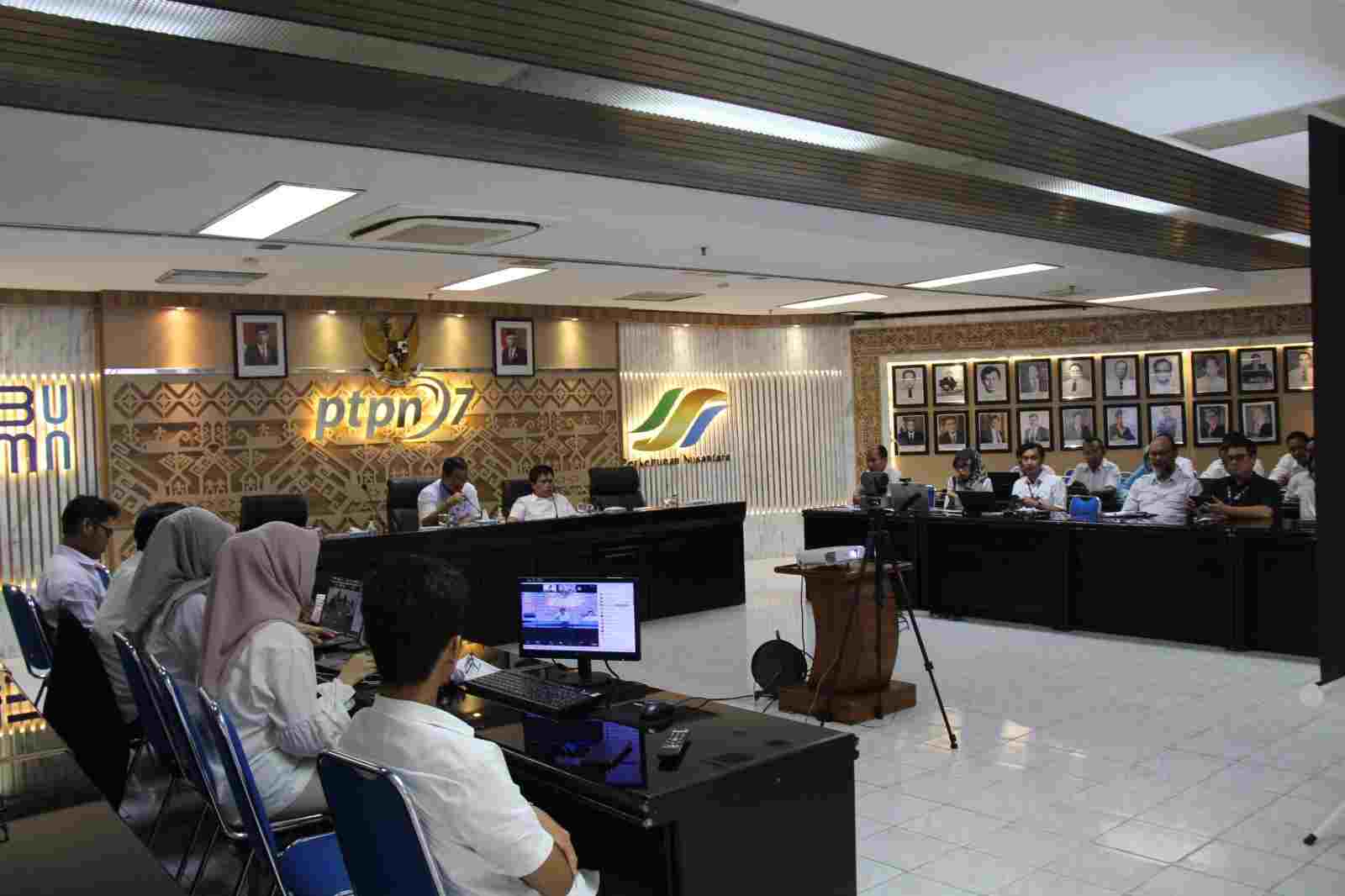 PTPN VII Undang KPK Sosialisasi Manajemen Anti Penyuapan PTPN VII Undang KPK Sosialisasi Manajemen Anti Penyuapan