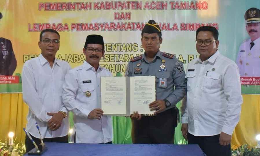 Pemkab Atam dan Lapas Kuala Simpang Teken MOU Kesejahteraan Pendidikan Bagi Warga Binaan Pemkab Atam dan Lapas Kuala Simpang Teken MOU Kesejahteraan Pendidikan Bagi Warga Binaan