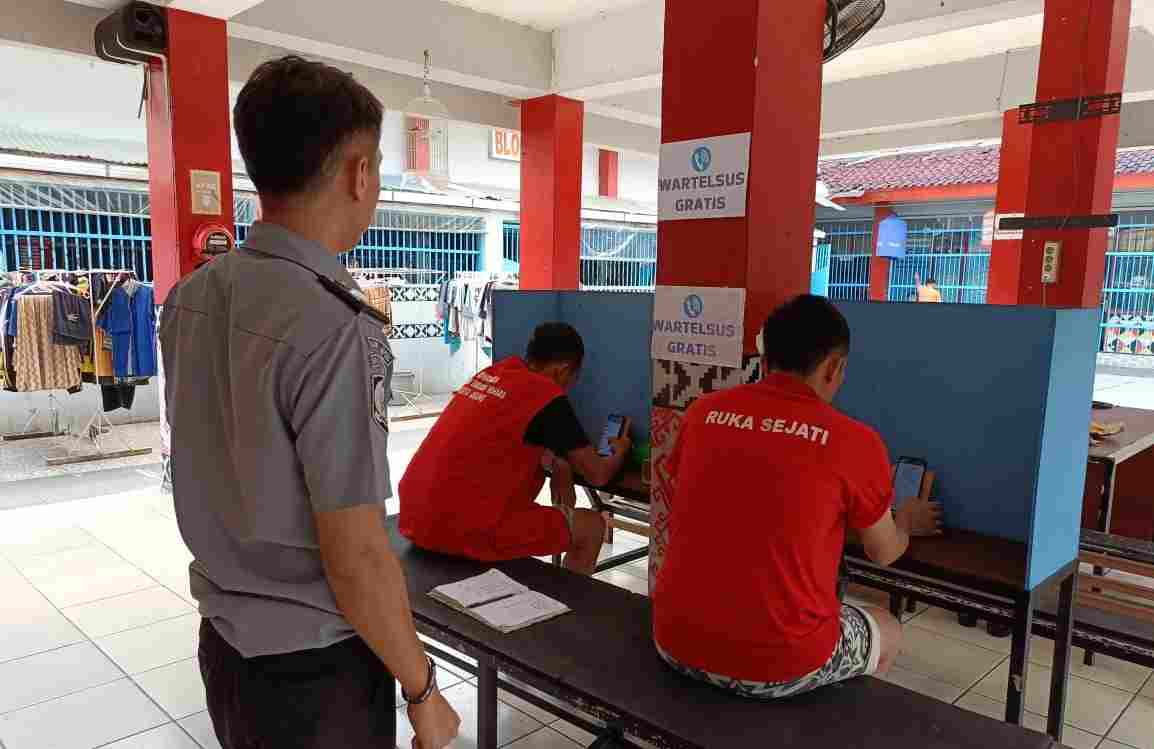 Tingkatkan Pelayanan Yang Prima Rutan Kota Agung Adakan Wartelsus Tingkatkan Pelayanan Yang Prima Rutan Kota Agung Adakan Wartelsus