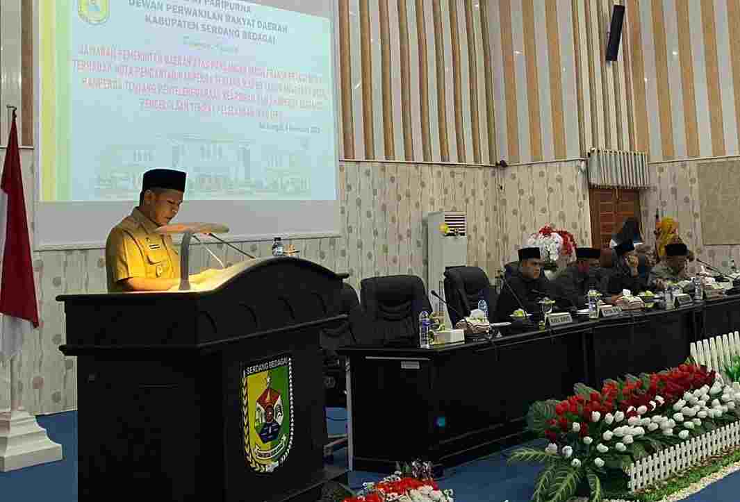 Komitmen Keadilan dan Netralitas, Adlin Ungkap Jawaban 3 Ranperda di DPRD Sergai Komitmen Keadilan dan Netralitas, Adlin Ungkap Jawaban 3 Ranperda di DPRD Sergai