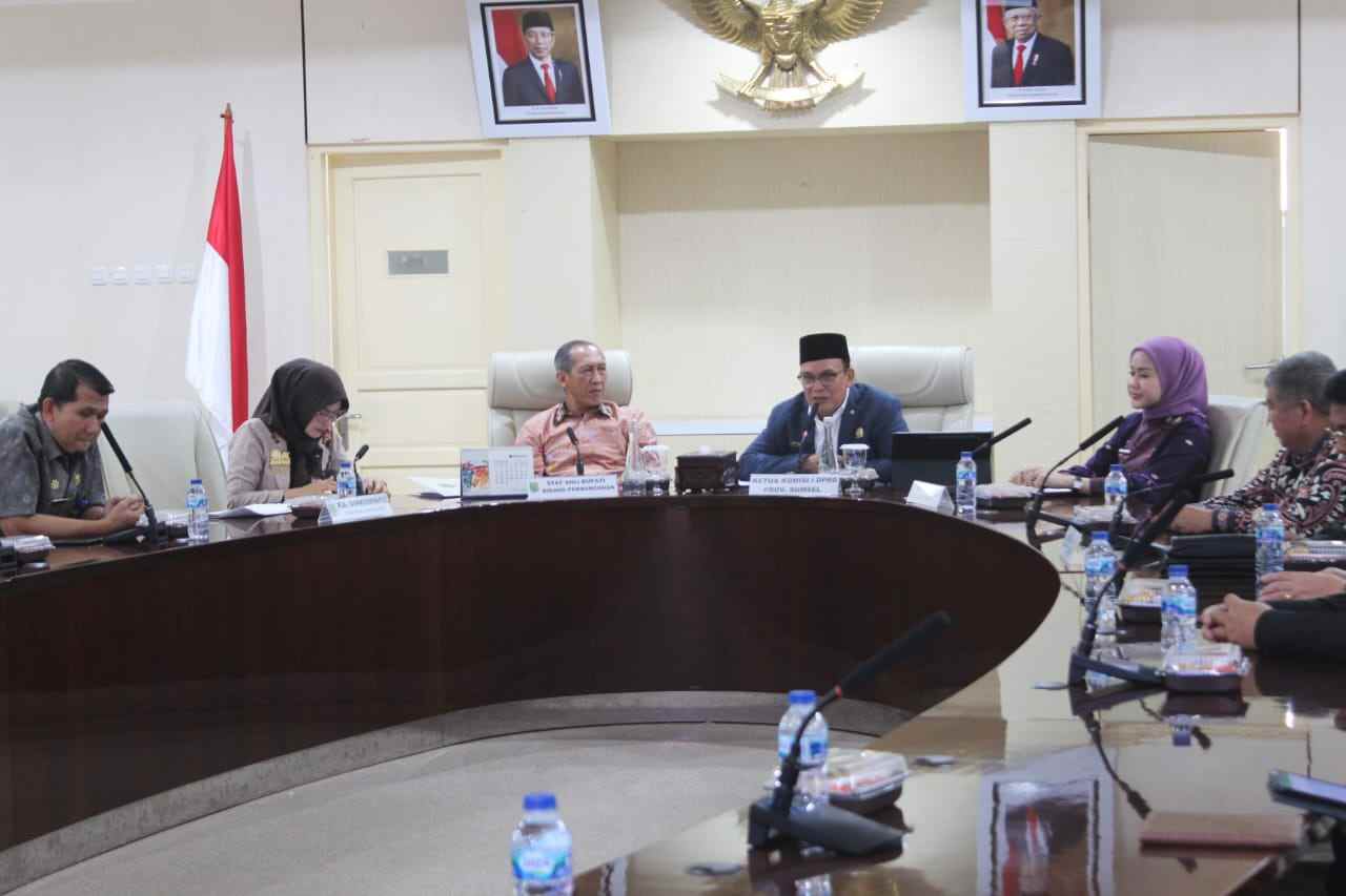 Komisi I DPRD Sumsel Gelar Sosialisasi dan Monev SP4N-LAPOR di Pemkab Muba Komisi I DPRD Sumsel Gelar Sosialisasi dan Monev SP4N-LAPOR di Pemkab Muba