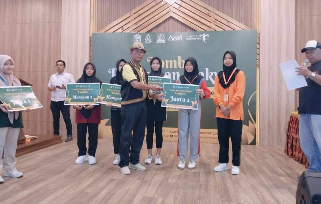 Kabupaten Aceh Timur Raih Juara 2 Permainan Rakyat Engklek di PKA 8 Kabupaten Aceh Timur Raih Juara 2 Permainan Rakyat Engklek di PKA 8