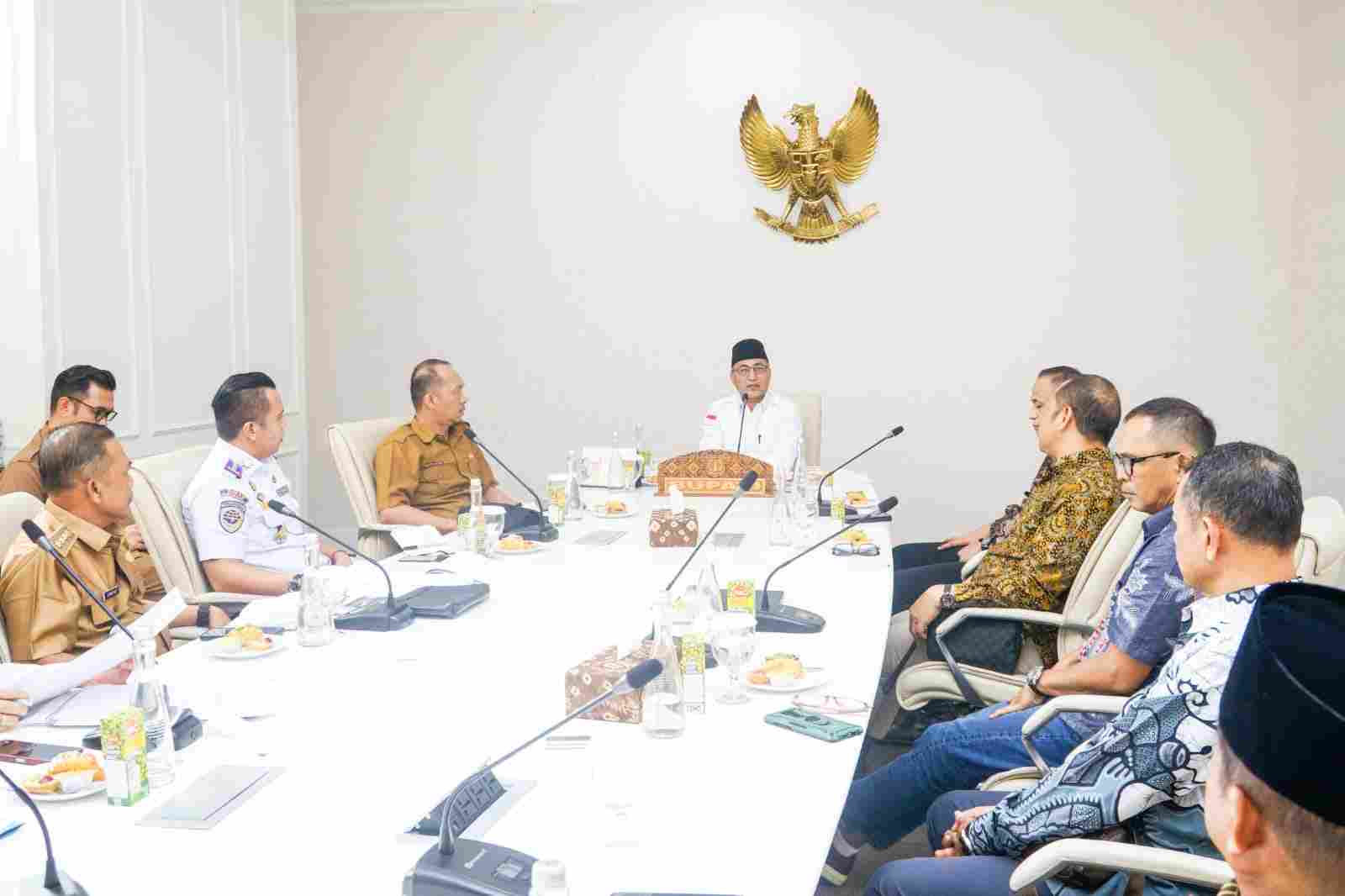 Pj Bupati Apriyadi Perketat Akses Transportasi Sungai Pj Bupati Apriyadi Perketat Akses Transportasi Sungai