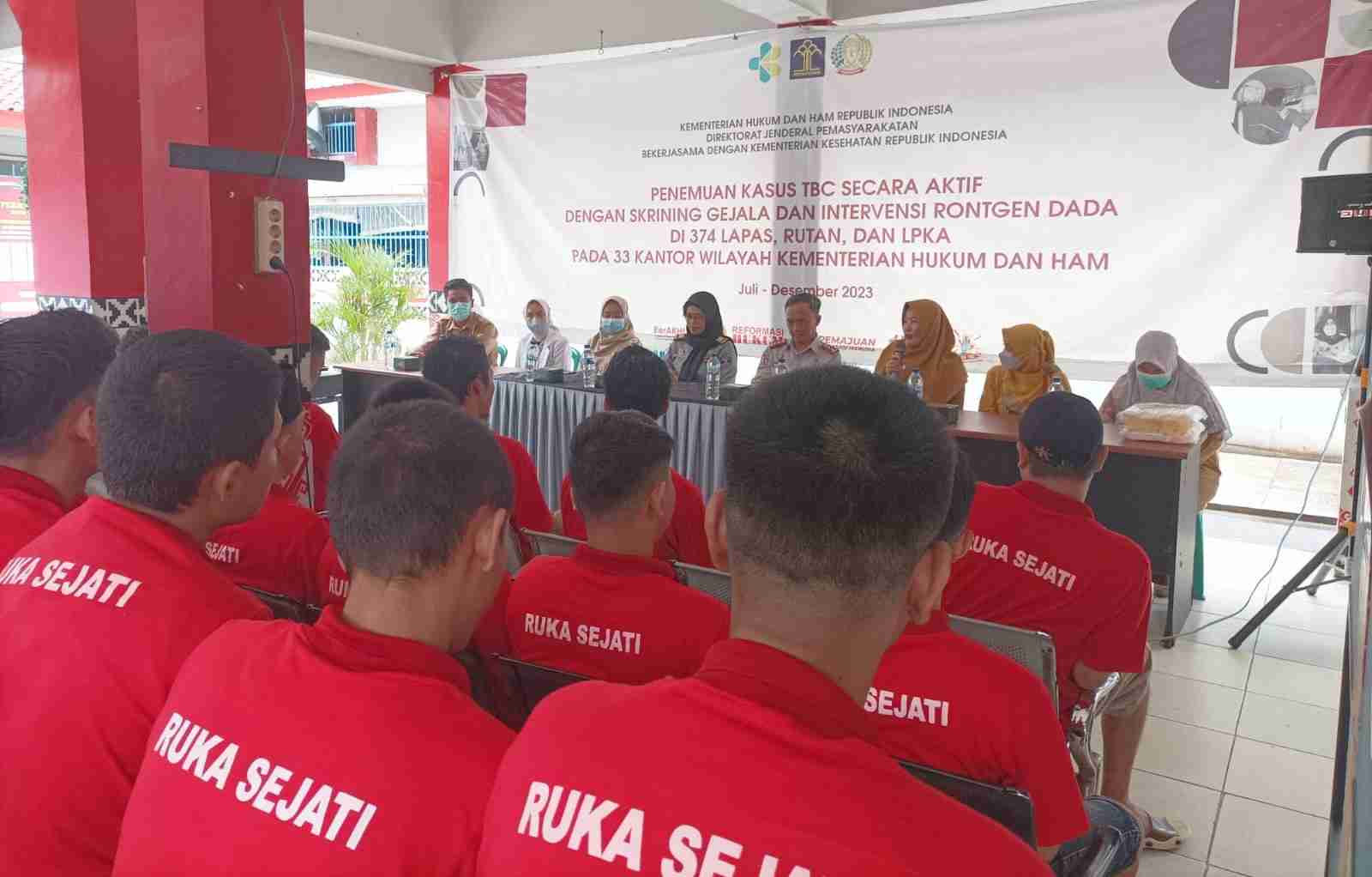 Deteksi Dini Kasus Penularan TBC, 373 WBP Rutan Kota Agung di Rontgen Dada Deteksi Dini Kasus Penularan TBC, 373 WBP Rutan Kota Agung di Rontgen Dada
