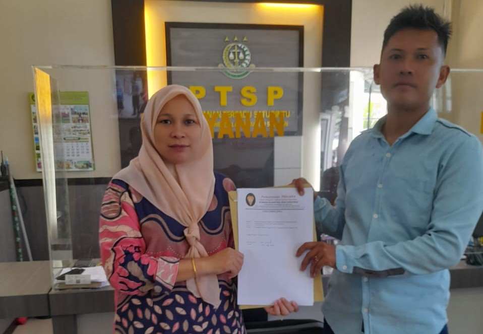 Diduga Selewengkan Dana BOS, Penjara Labuhanbatu Raya Laporkan Kepsek SMAN 1 Kotapinang Diduga Selewengkan Dana BOS, Penjara Labuhanbatu Raya Laporkan Kepsek SMAN 1 Kotapinang