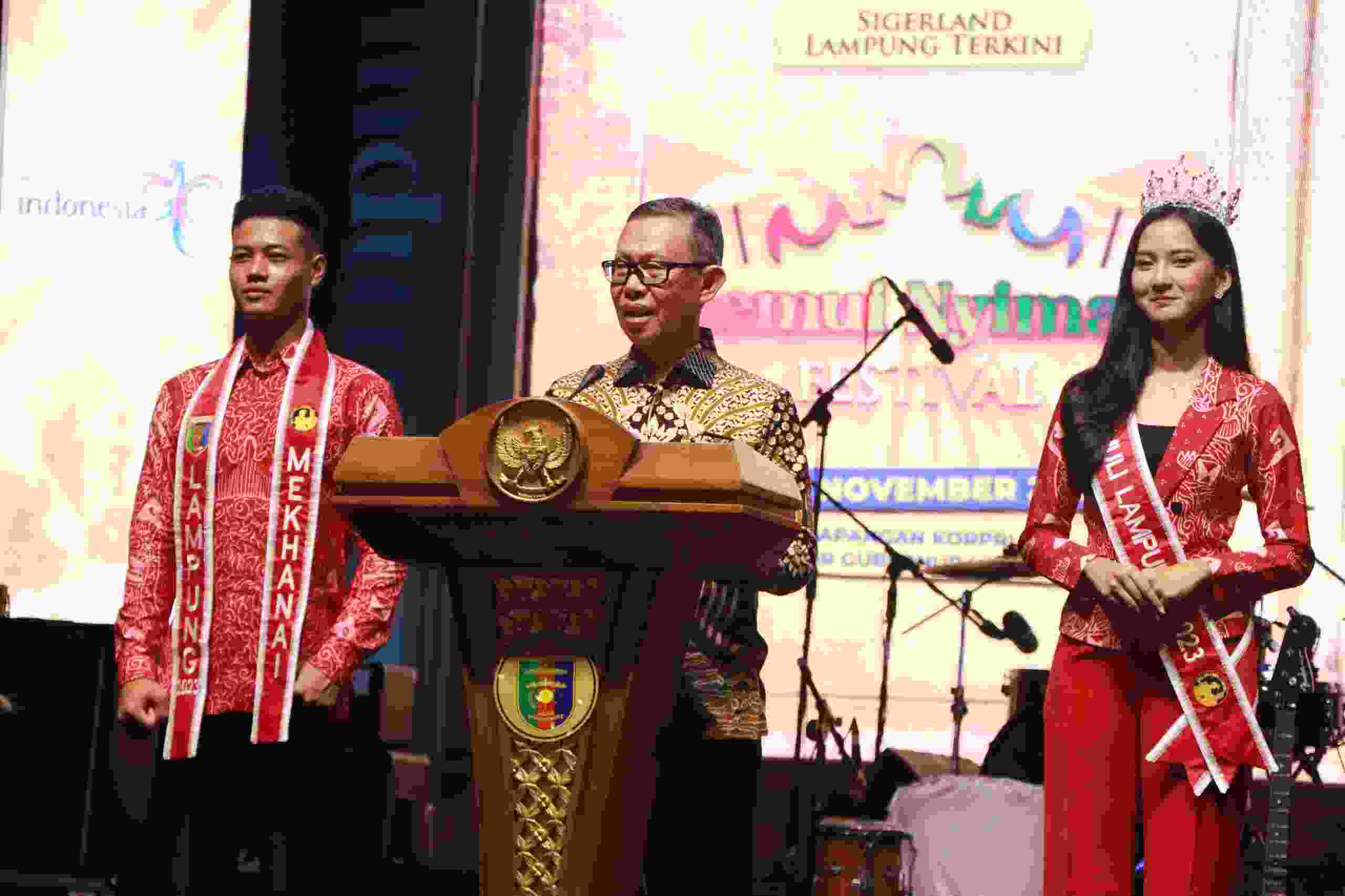 Festival Nemui Nyimah 2023 Resmi Dibuka, Simbol Kebersamaan, Keharmonisan, dan Kekayaan Budaya Festival Nemui Nyimah 2023 Resmi Dibuka, Simbol Kebersamaan, Keharmonisan, dan Kekayaan Budaya