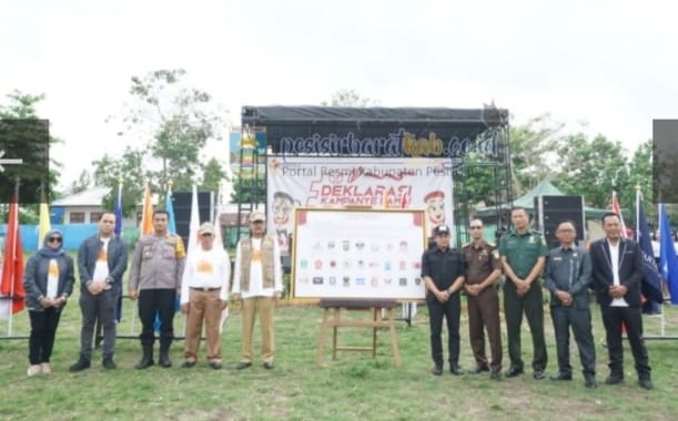 Kepala Daerah Pesisir Barat Hadiri Deklarasi Kampanye Damai Pemilu 2024 Kepala Daerah Pesisir Barat Hadiri Deklarasi Kampanye Damai Pemilu 2024