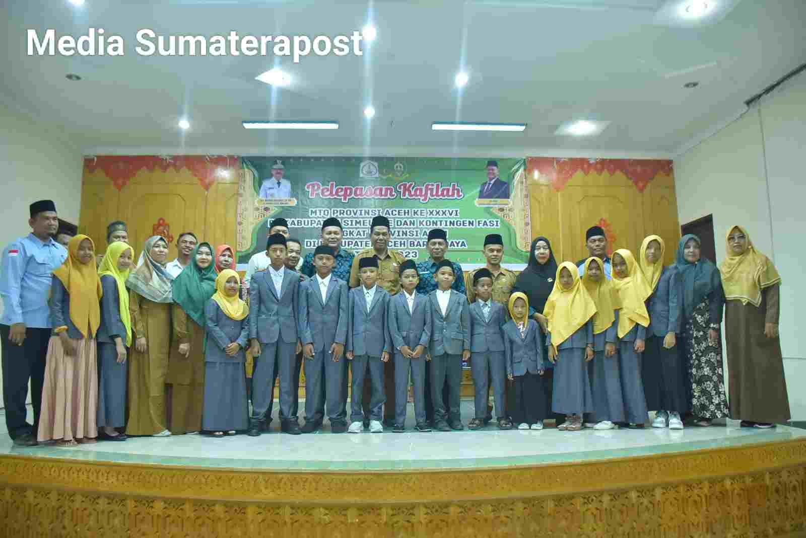 Pj Bupati Diwakili oleh Asisten Satu Melepas Kafilah MTQ ke XXXVI Provinsi Aceh Pj Bupati Diwakili oleh Asisten Satu Melepas Kafilah MTQ ke XXXVI Provinsi Aceh