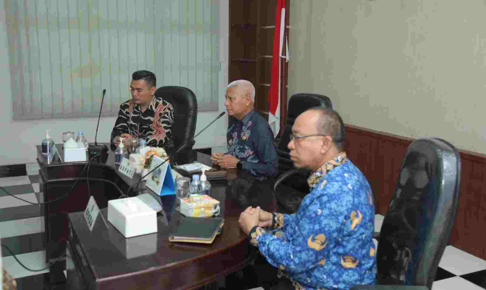 Penandatanganan Naskah Perjanjian Hibah Daerah Antara Pemkab Asahan dengan KPU Penandatanganan Naskah Perjanjian Hibah Daerah Antara Pemkab Asahan dengan KPU