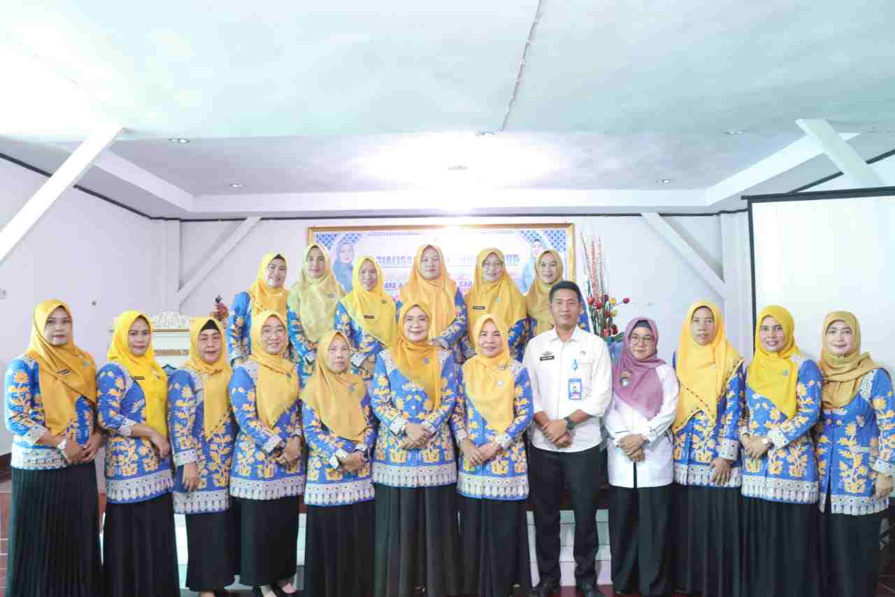 Septi Istiqlal Buka Sosialisasi Lingkungan Hidup Septi Istiqlal Buka Sosialisasi Lingkungan Hidup