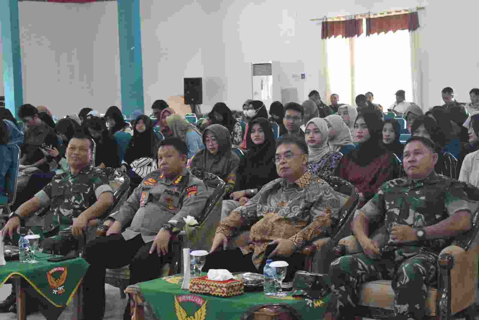 Korem 043/Gatam Launching Program Unggulan Kodam II/Swj Masuk Kampus Korem 043/Gatam Launching Program Unggulan Kodam II/Swj Masuk Kampus