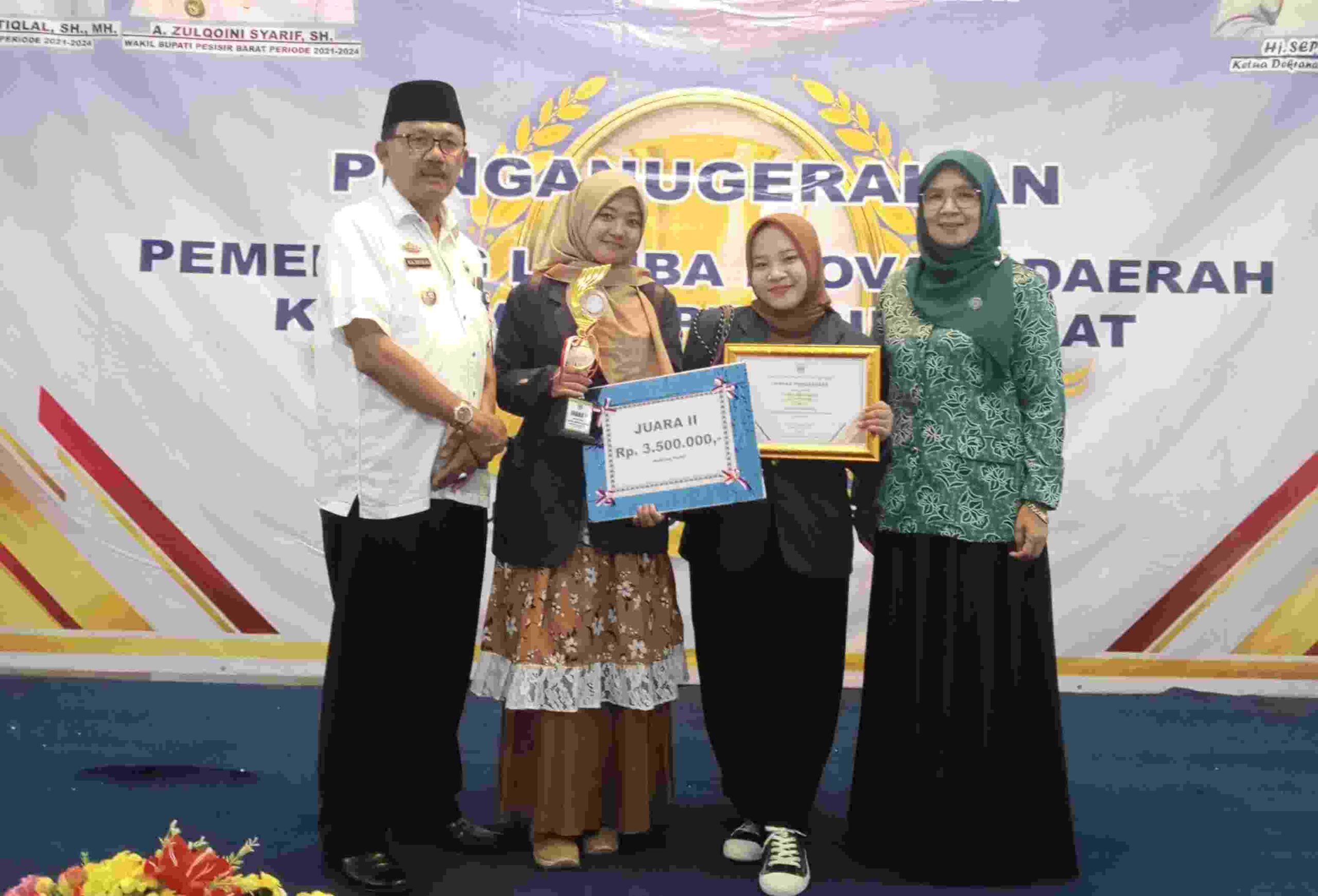 Mahasiswa Unila dan Polinela Raih Penghargaan Inovasi Daerah Pesibar 2023 Mahasiswa Unila dan Polinela Raih Penghargaan Inovasi Daerah Pesibar 2023