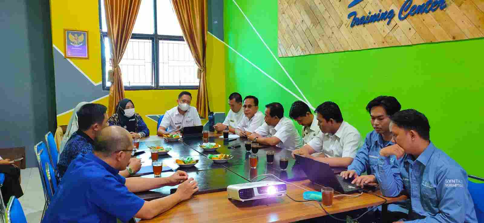 Pemkab Pesawaran Sampaikan Penghargaan Atas PKPM IIB Darmajaya Pemkab Pesawaran Sampaikan Penghargaan Atas PKPM IIB Darmajaya