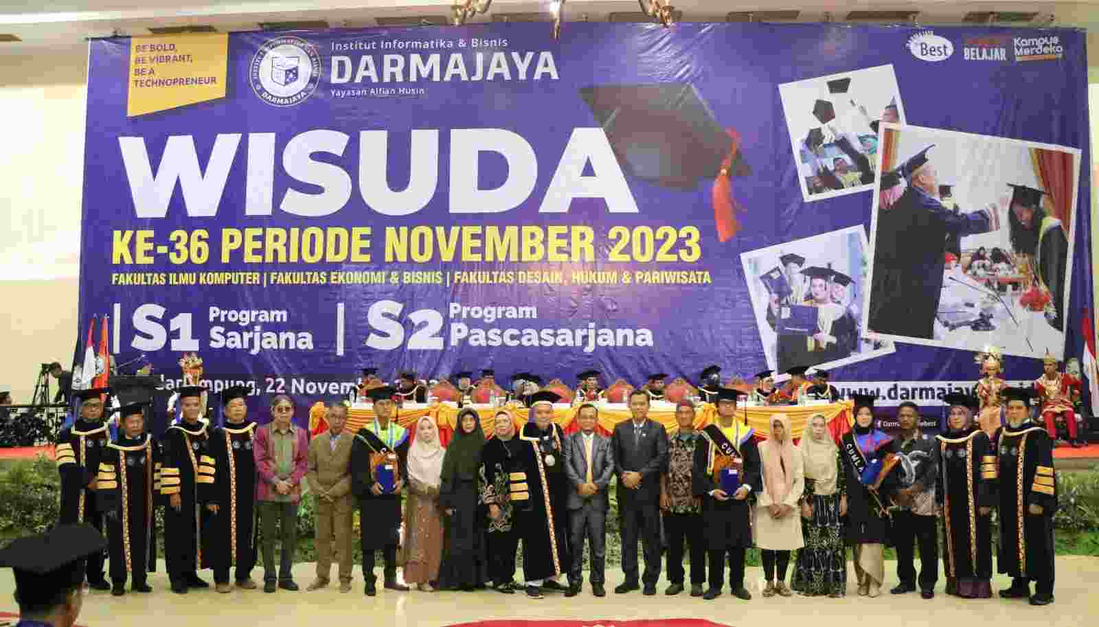Tiga Wisudawan Raih Beasiswa Pascasarjana 100% di IIB Darmajaya Tiga Wisudawan Raih Beasiswa Pascasarjana 100% di IIB Darmajaya