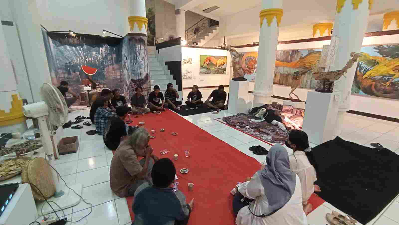 Sarasehan Seni Rupa DKL Berlangsung Gayeng Sarasehan Seni Rupa DKL Berlangsung Gayeng