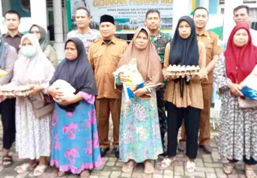 Gerakan Pangan Murah DPKP Atam dalam Rangka Stabilisasi Pasokan dan Harga Pangan Gerakan Pangan Murah DPKP Atam dalam Rangka Stabilisasi Pasokan dan Harga Pangan