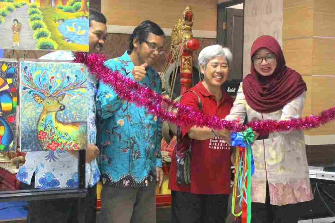 KSD – RD Gelar Pameran Lukisan dan Foto Peringati HDI 2023 KSD – RD Gelar Pameran Lukisan dan Foto Peringati HDI 2023