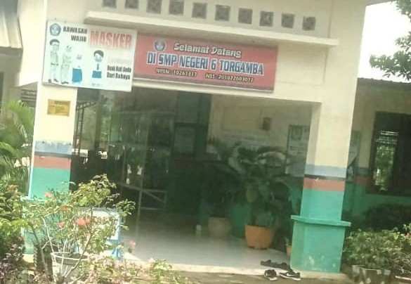 Konfirmasi Dana Bos SMPN 6 Torgamba, Bapak Sudah Ada Surat Tugas dari Disdik Labusel Konfirmasi Dana Bos SMPN 6 Torgamba, Bapak Sudah Ada Surat Tugas dari Disdik Labusel