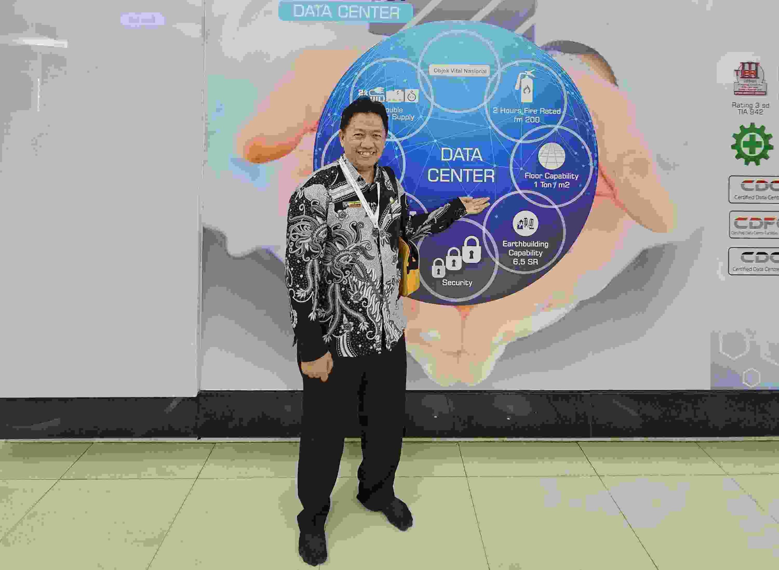 Kadis Kominfo Kaur Sambangi Data Center Icon Plus Gandul Depok Kadis Kominfo Kaur Sambangi Data Center Icon Plus Gandul Depok