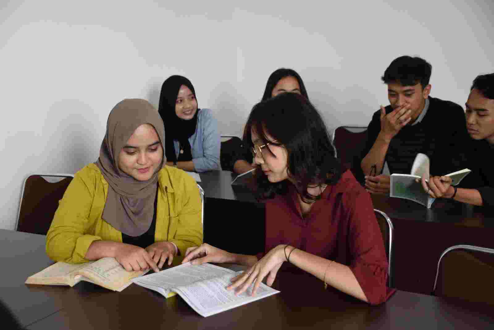 Miliki Peluang Kerja Besar, Ini 5 Prodi Kekinian di IIB Darmajaya Miliki Peluang Kerja Besar, Ini 5 Prodi Kekinian di IIB Darmajaya