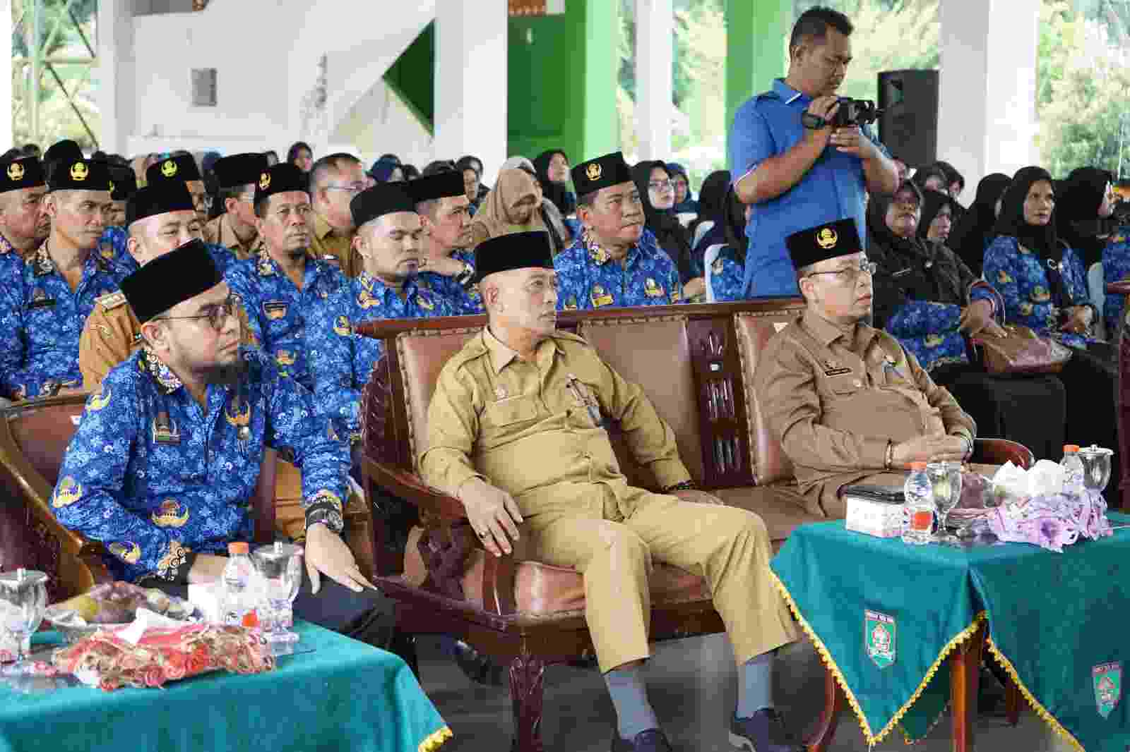 Sekda John Hardi Tutup STQ KORPRI Kabupaten Asahan Sekda John Hardi Tutup STQ KORPRI Kabupaten Asahan