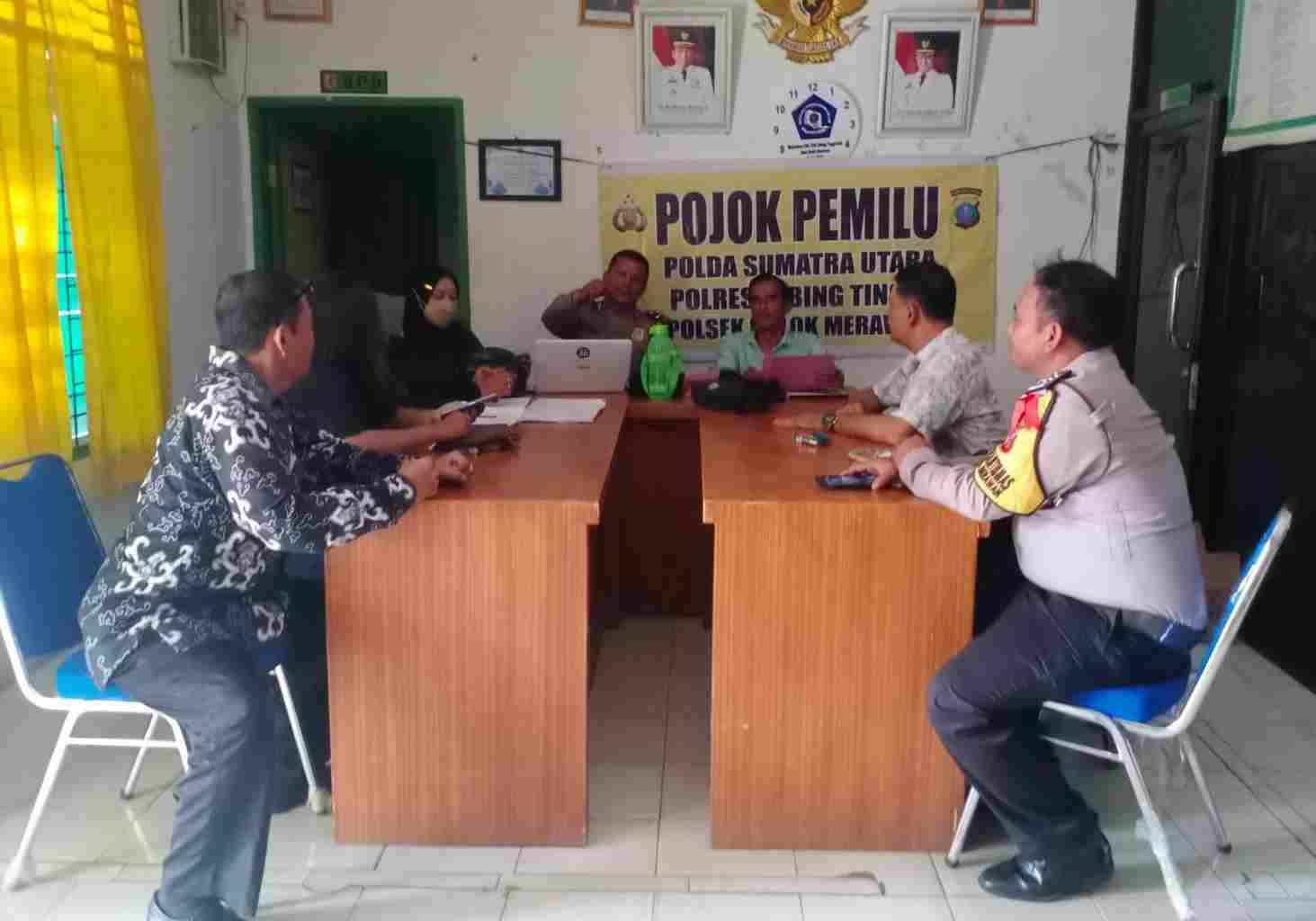 Mengawal Kesuksesan Pemilu 2024, Polsek Dolok Merawan Bersinergi dengan PPS Mengawal Kesuksesan Pemilu 2024, Polsek Dolok Merawan Bersinergi dengan PPS