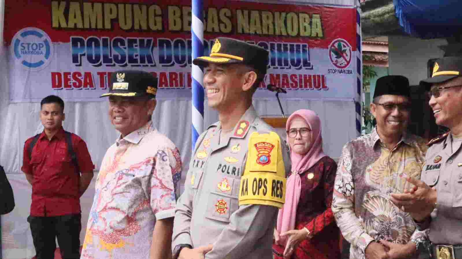 Kapolres Sergai Resmikan Kampung Bersih Narkoba di 2 Lokasi Kec. Dolok Masihul Kapolres Sergai Resmikan Kampung Bersih Narkoba di 2 Lokasi Kec. Dolok Masihul