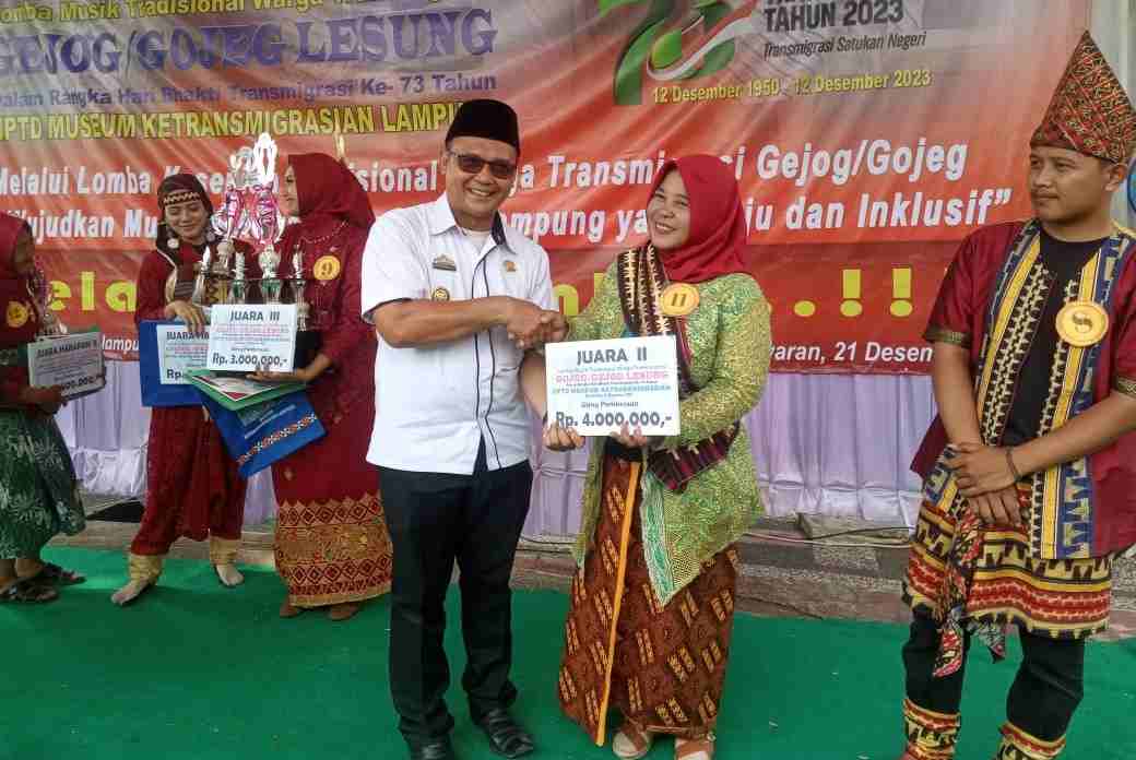 Masyarakat Desa Bagelen Ramaikan Hari Bhakti Transmigrasi ke-73 Masyarakat Desa Bagelen Ramaikan Hari Bhakti Transmigrasi ke-73