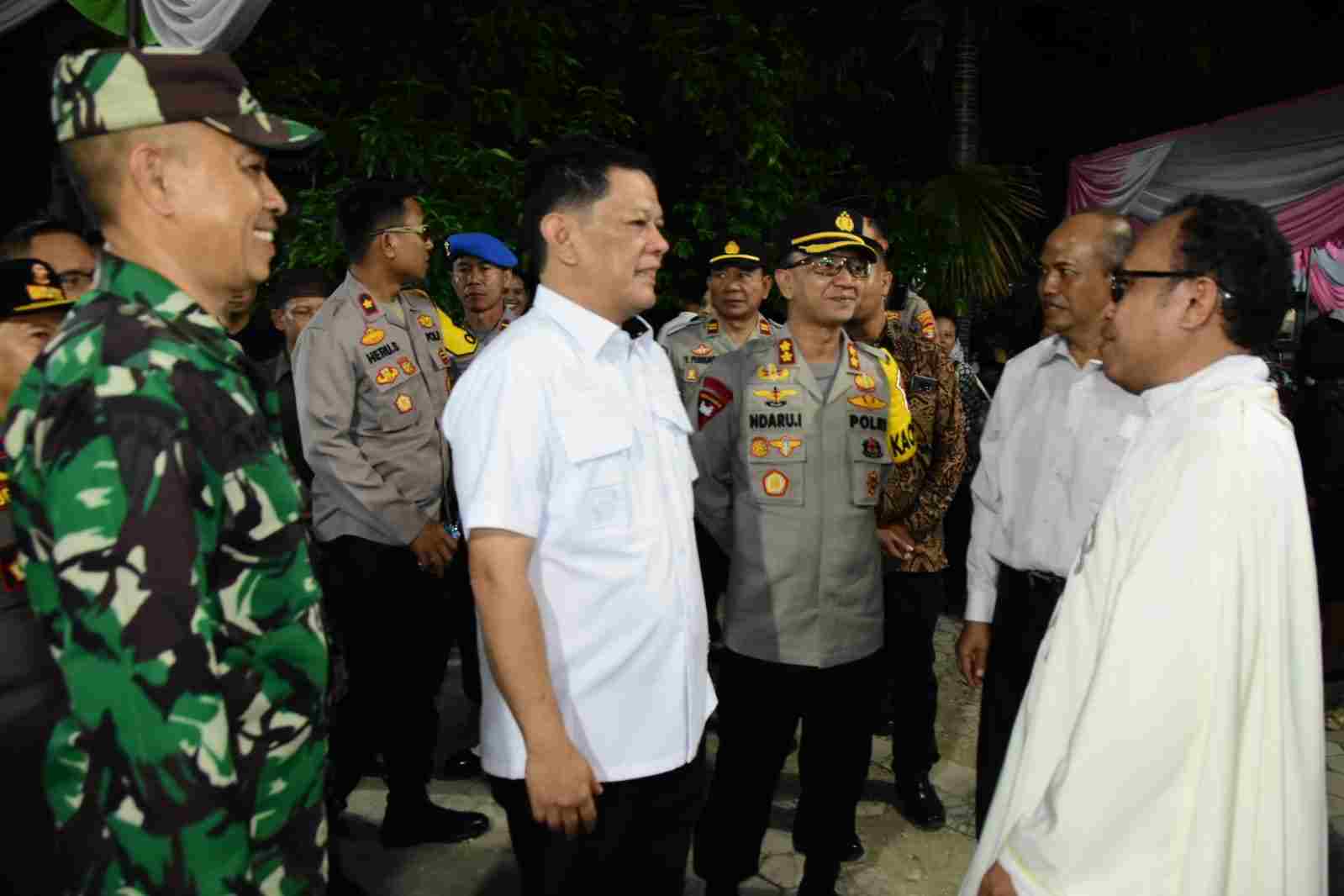 Pastikan Malam Natal Kondusif, M. Firsada Tinjau Gereja Pastikan Malam Natal Kondusif, M. Firsada Tinjau Gereja