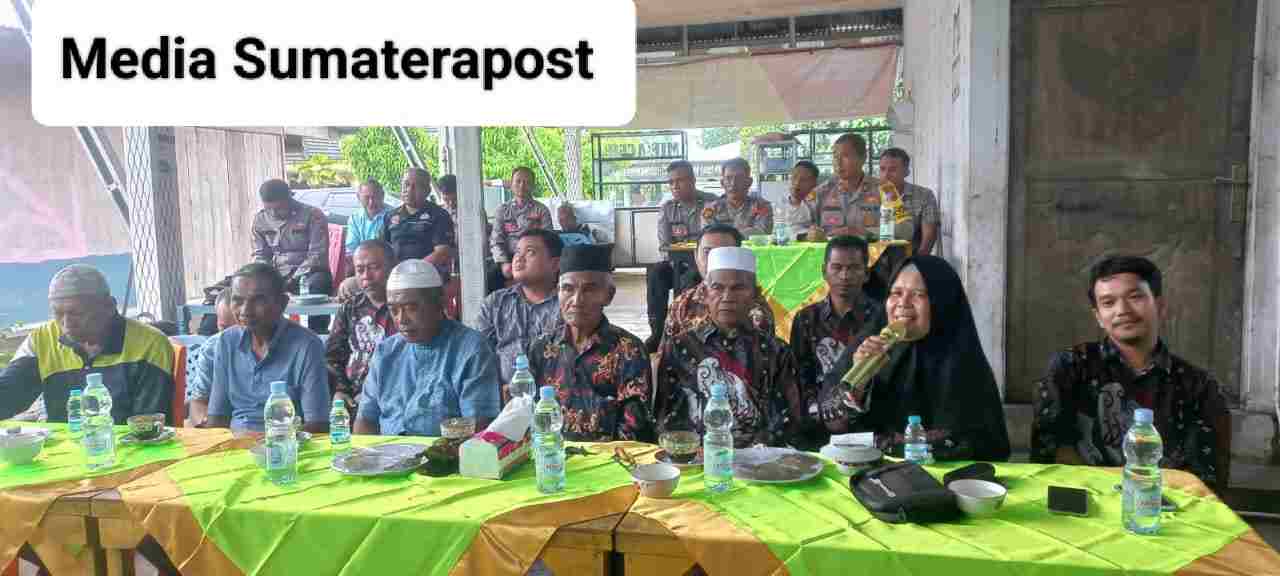 Jum’at Curhat, Polres Atam Dengarkan Masukan dan Keluhan Masyarakat Simpang Jum’at Curhat, Polres Atam Dengarkan Masukan dan Keluhan Masyarakat Simpang