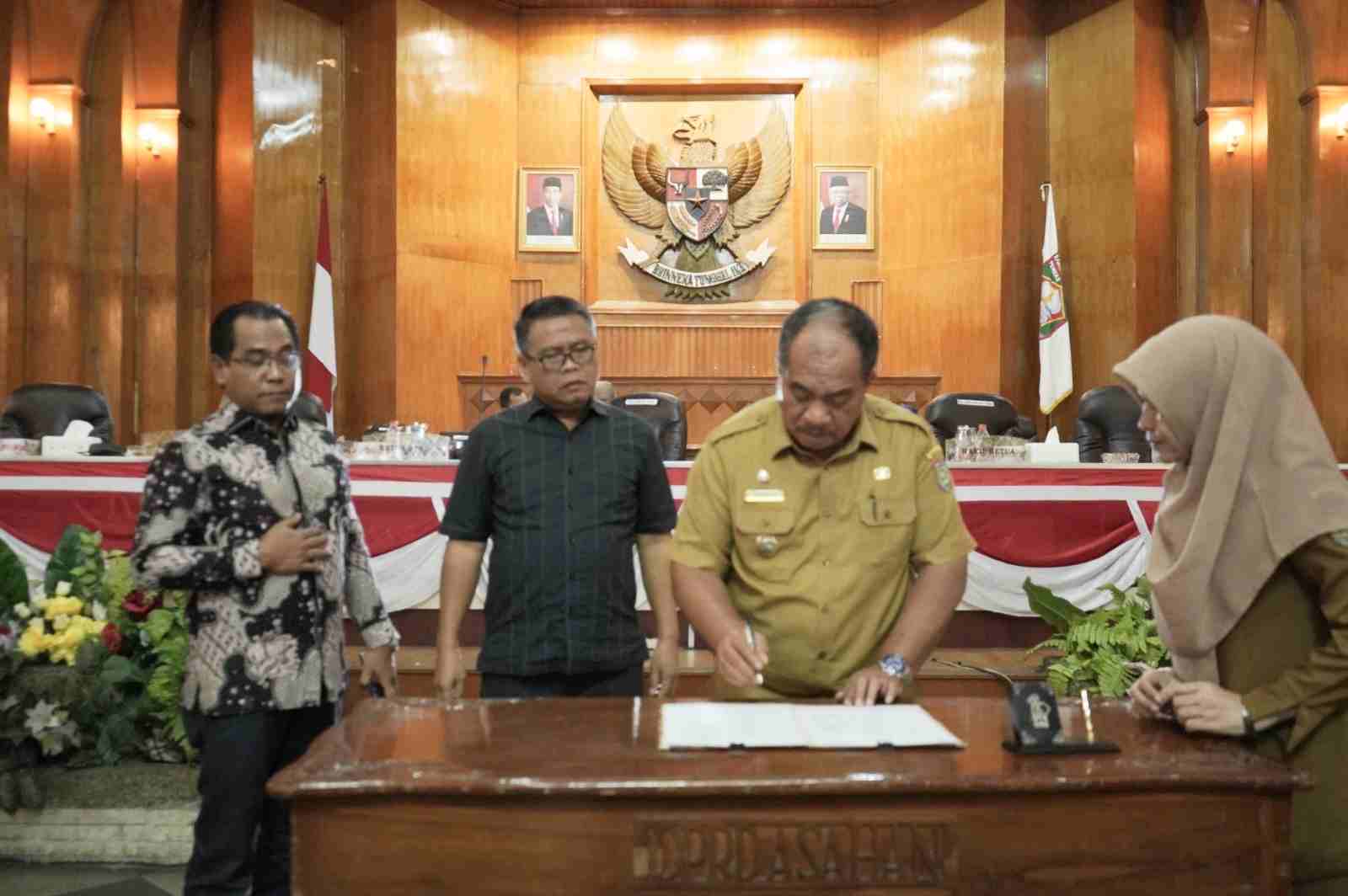 Rapat Paripurna, DPRD Kabupaten Asahan Sahkan Dua Ranperda Rapat Paripurna, DPRD Kabupaten Asahan Sahkan Dua Ranperda