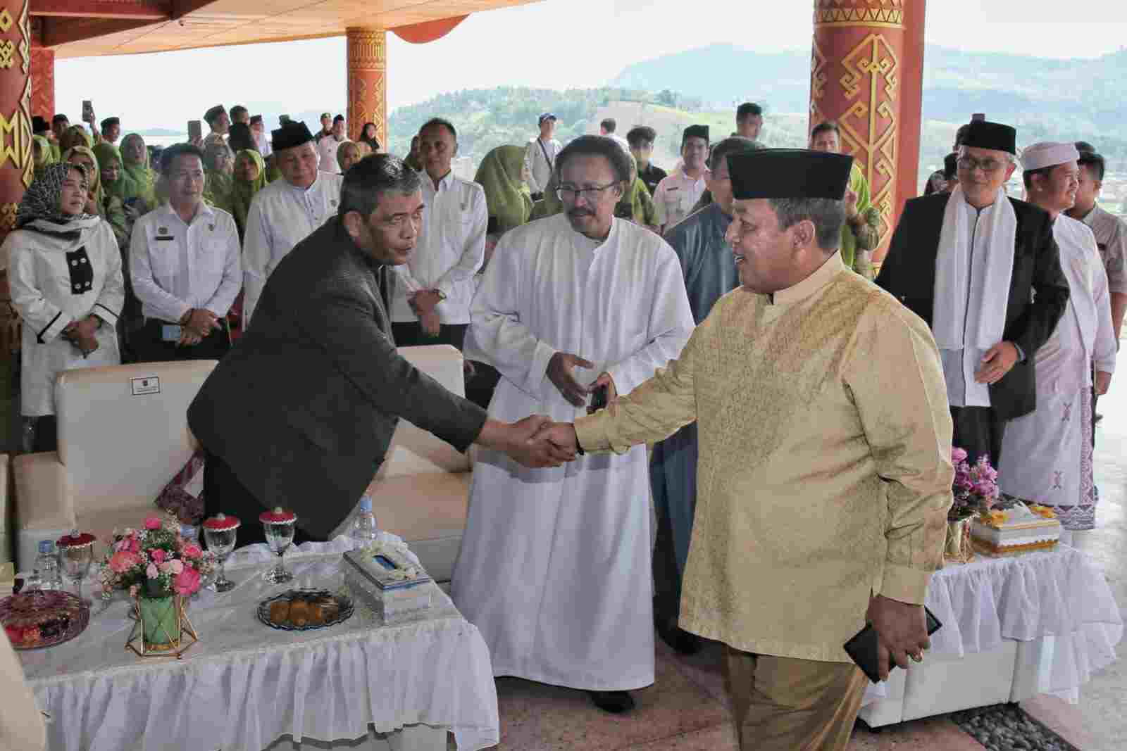 Gubernur Arinal Bersama 5 Pemuka Agama dan Masyarakat Lakukan Doa Bersama Lintas Agama Gubernur Arinal Bersama 5 Pemuka Agama dan Masyarakat Lakukan Doa Bersama Lintas Agama