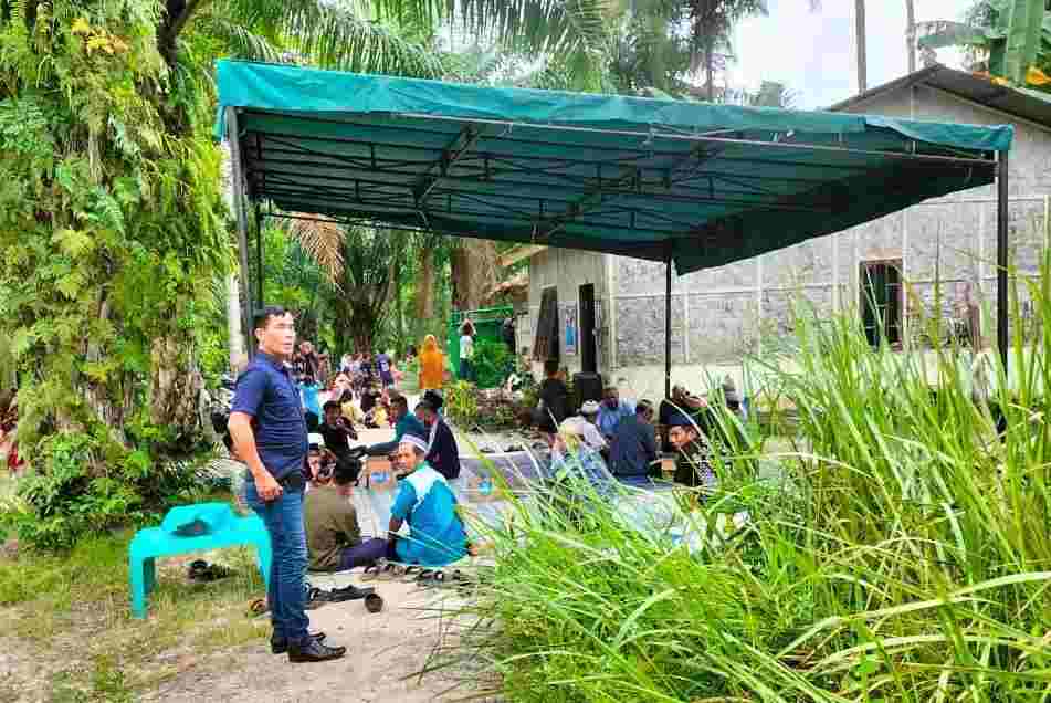 Diduga Terganggu Pikiran, Seorang Petani di Desa Bogak Besar Gantung Diri Diduga Terganggu Pikiran, Seorang Petani di Desa Bogak Besar Gantung Diri