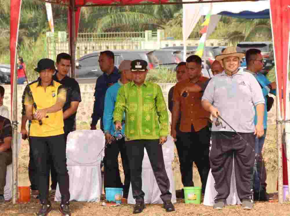 Kapolres Sergai Memeriahkan Pesta Mancing Sambut HUT Ke-20 Kabupaten Sergai Kapolres Sergai Memeriahkan Pesta Mancing Sambut HUT Ke-20 Kabupaten Sergai