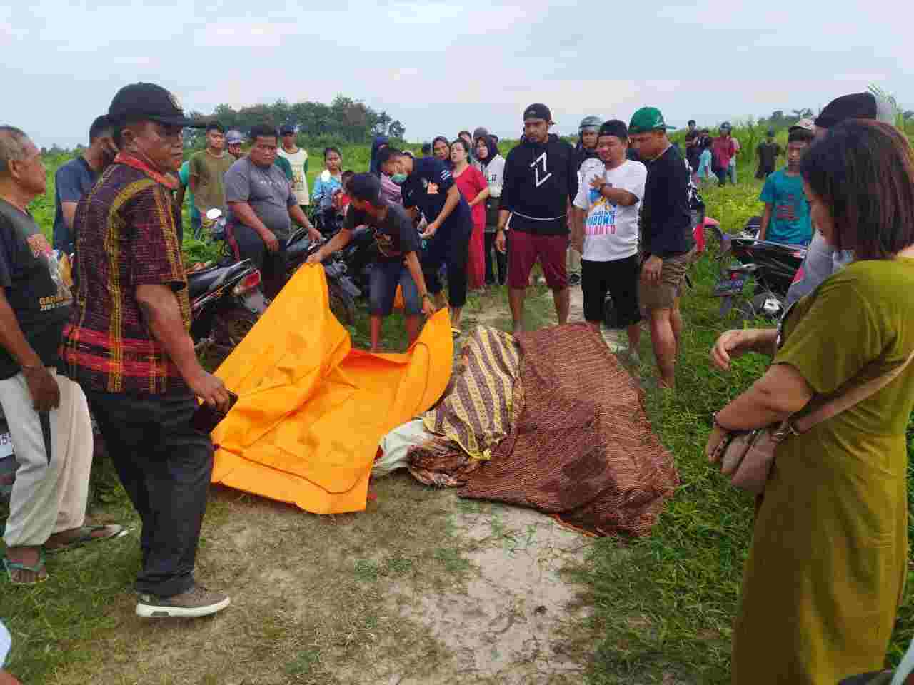 Pencarian Berakhir, Wak Rahmat Ditemukan Tewas di Parit Kebun Pencarian Berakhir, Wak Rahmat Ditemukan Tewas di Parit Kebun