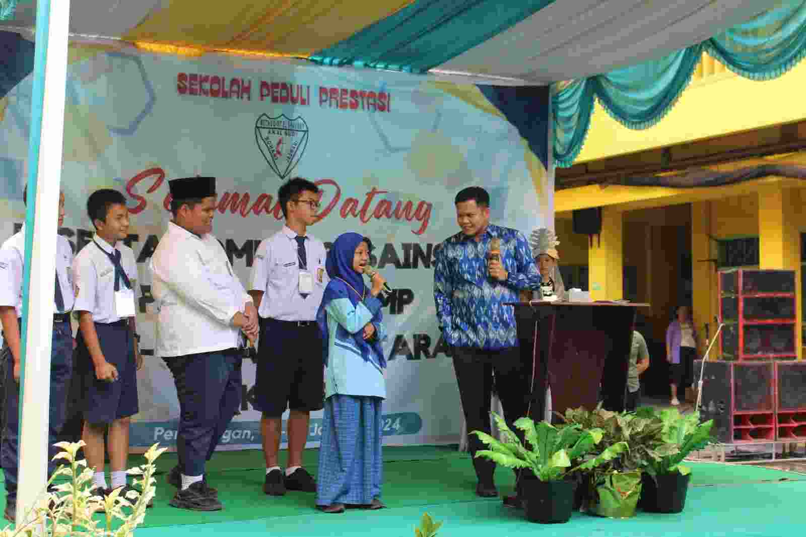 Pembukaan Kompetisi Sains Plus SD-SMP se-Sumut oleh Wabup Sergai Pembukaan Kompetisi Sains Plus SD-SMP se-Sumut oleh Wabup Sergai