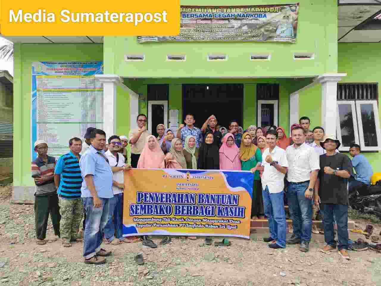 Tali Kasih PT Socfindo Kebun Sei Liput Kembali Memberi Bantuan Sembako kepada Masyarakat Tali Kasih PT Socfindo Kebun Sei Liput Kembali Memberi Bantuan Sembako kepada Masyarakat