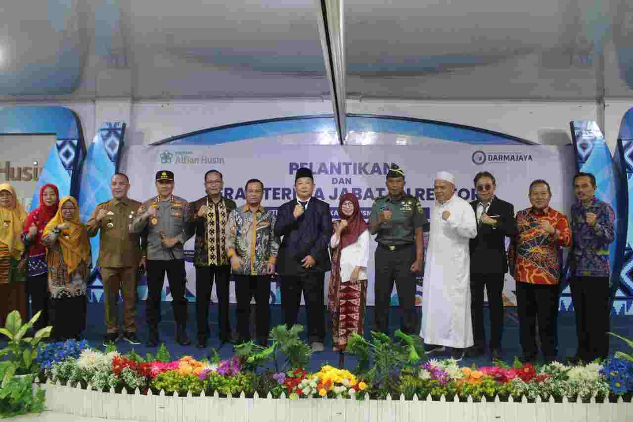 Danrem Ucapkan Selamat Kepada RZ Abdul Aziz, Semoga IIB Darmajaya Ke Depan Akan Menjadi Lebih Baik Danrem Ucapkan Selamat Kepada RZ Abdul Aziz, Semoga IIB Darmajaya Ke Depan Akan Menjadi Lebih Baik