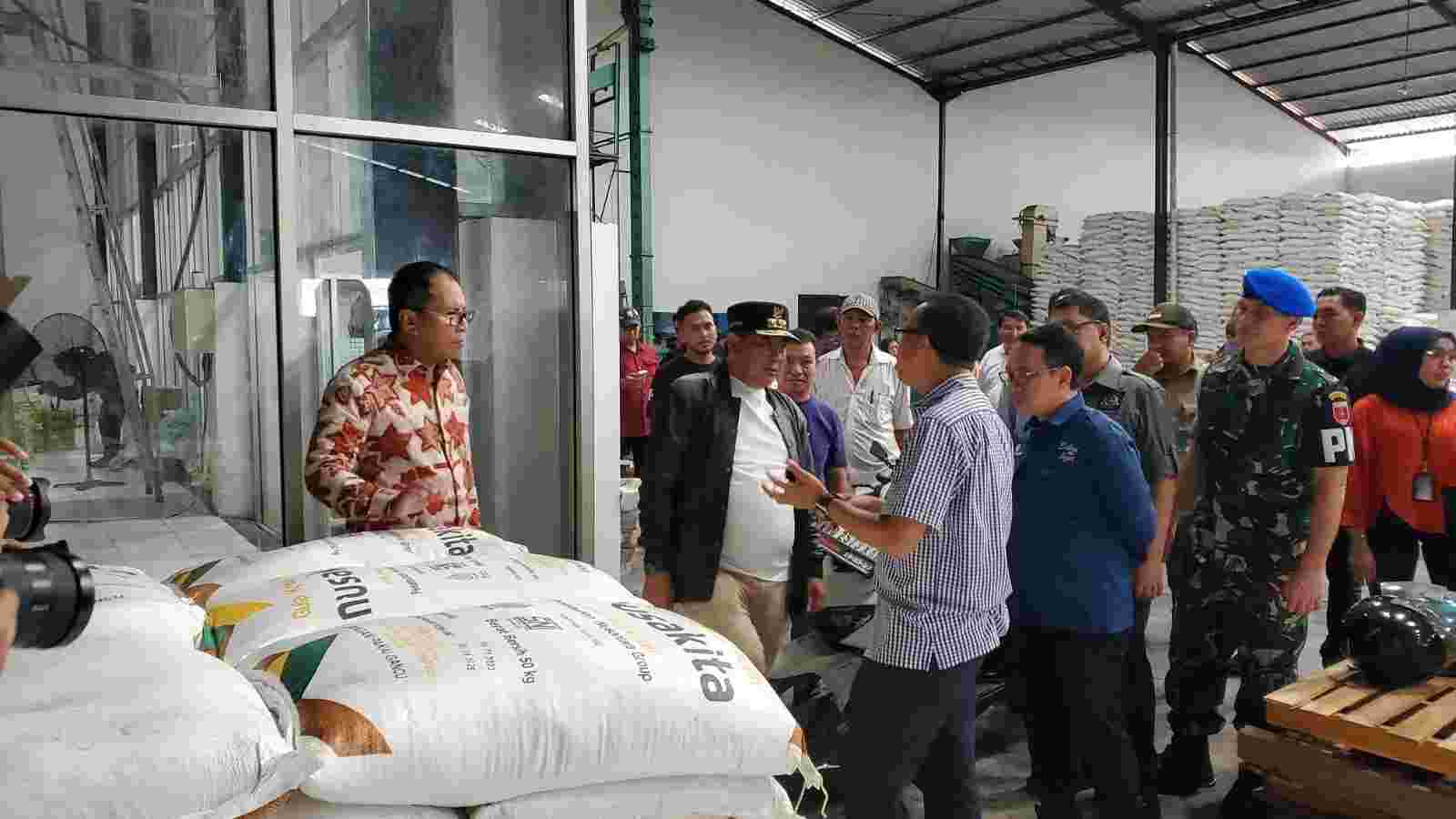 Jaga Stabilitas Pangan, Regional 8 bersama Pemda SulSel Meninjau ke Gudang Penyimpanan Jaga Stabilitas Pangan, Regional 8 bersama Pemda SulSel Meninjau ke Gudang Penyimpanan