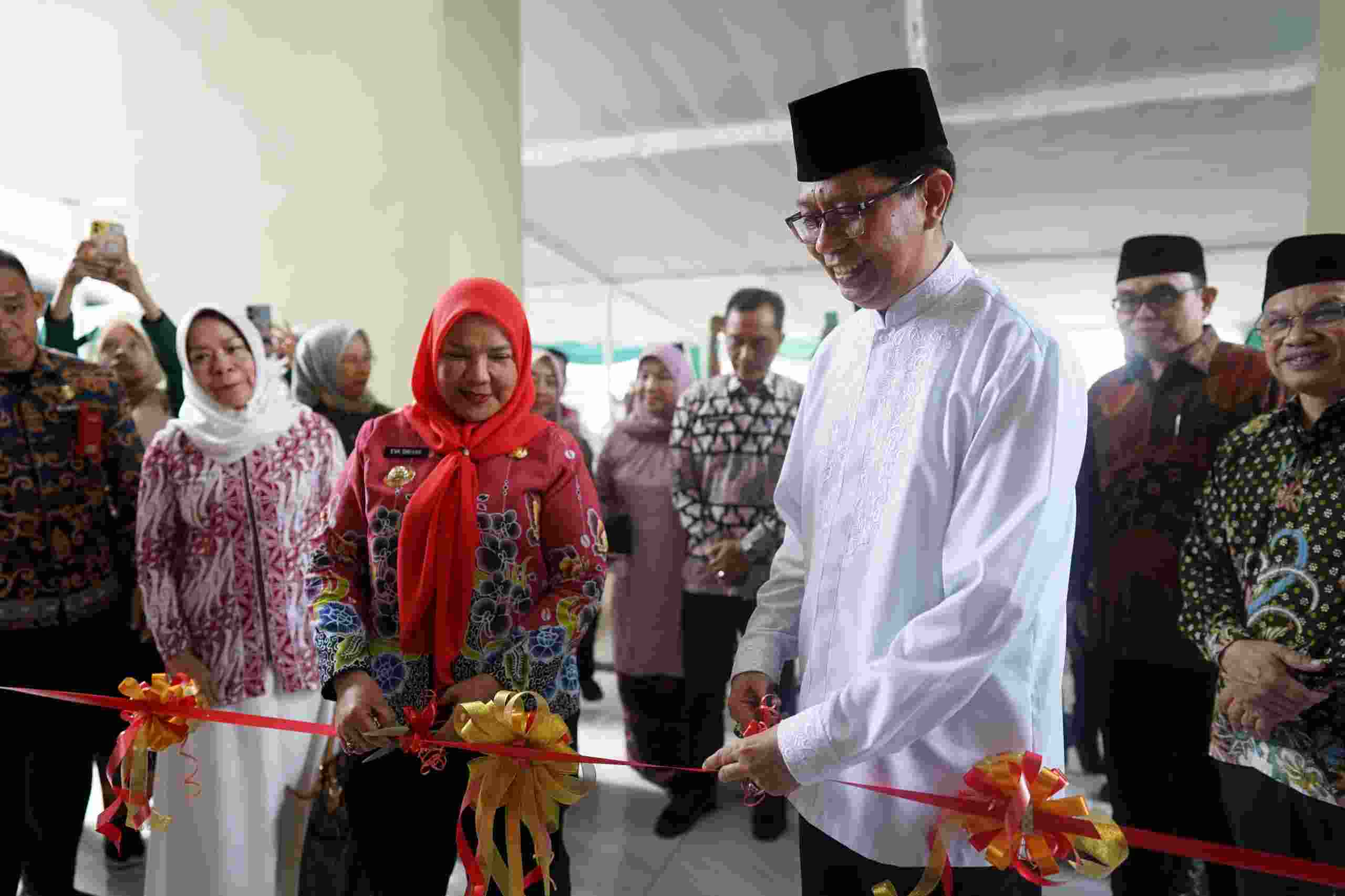 Walikota Eva Dwiana Resmikan Gedung Baru Klinik Pratama UIN Raden Intan Lampung Walikota Eva Dwiana Resmikan Gedung Baru Klinik Pratama UIN Raden Intan Lampung