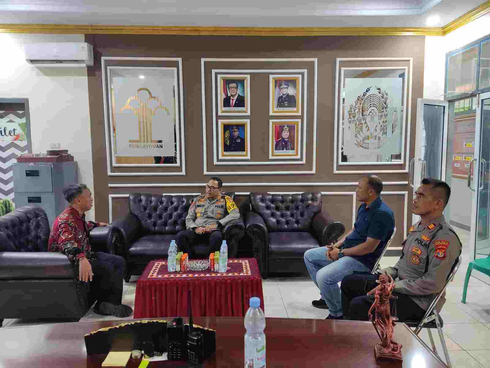 Bersinergi, Kapolres Tanggamus Cek Kesiapan Di Rutan Kota Agung Menjelang Pemilu Bersinergi, Kapolres Tanggamus Cek Kesiapan Di Rutan Kota Agung Menjelang Pemilu