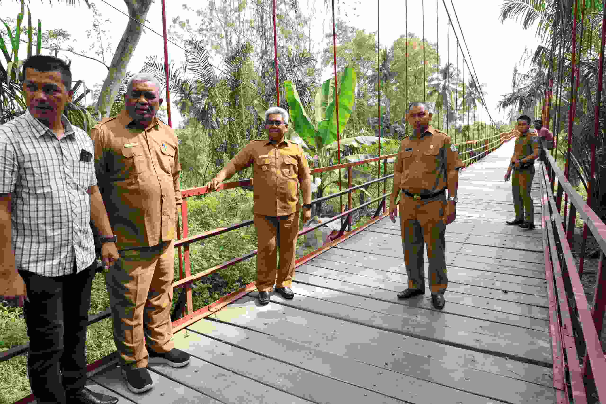Gerak Cepat, Pj Bupati Aceh Utara Selesaikan perbaikan Jembatan Trieng Pantang Gerak Cepat, Pj Bupati Aceh Utara Selesaikan perbaikan Jembatan Trieng Pantang