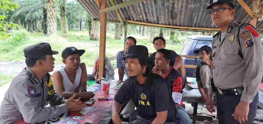 Polsek Teluk Mengkudu Himbau Warga Jangan Gunakan Kendaraan Knalpot Brong Polsek Teluk Mengkudu Himbau Warga Jangan Gunakan Kendaraan Knalpot Brong