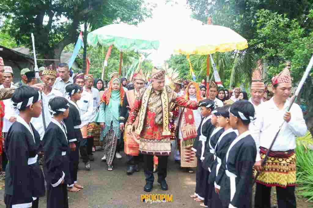 Dendi Ramadhona Hadiri Festival Budaya di Desa Bangun Rejo, Pesawaran Dendi Ramadhona Hadiri Festival Budaya di Desa Bangun Rejo, Pesawaran